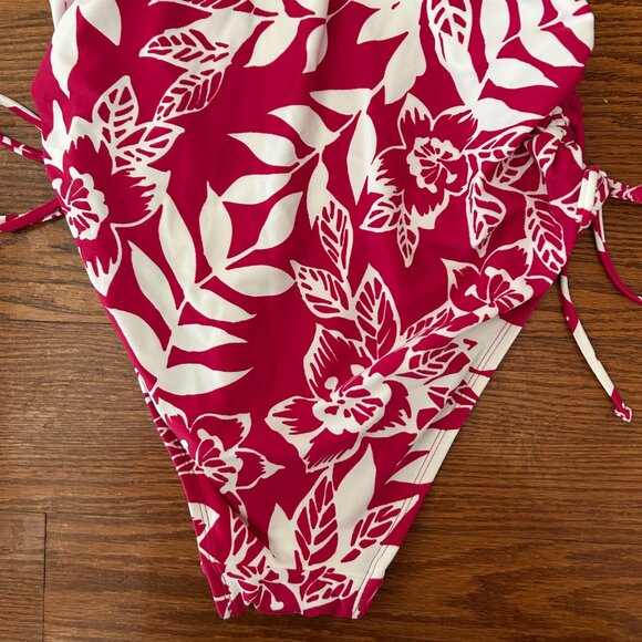 NWT Pink Floral Side Cinch Racer Back Medium Coverage One Piece Swimsuit Size XL - Picture 11 of 14